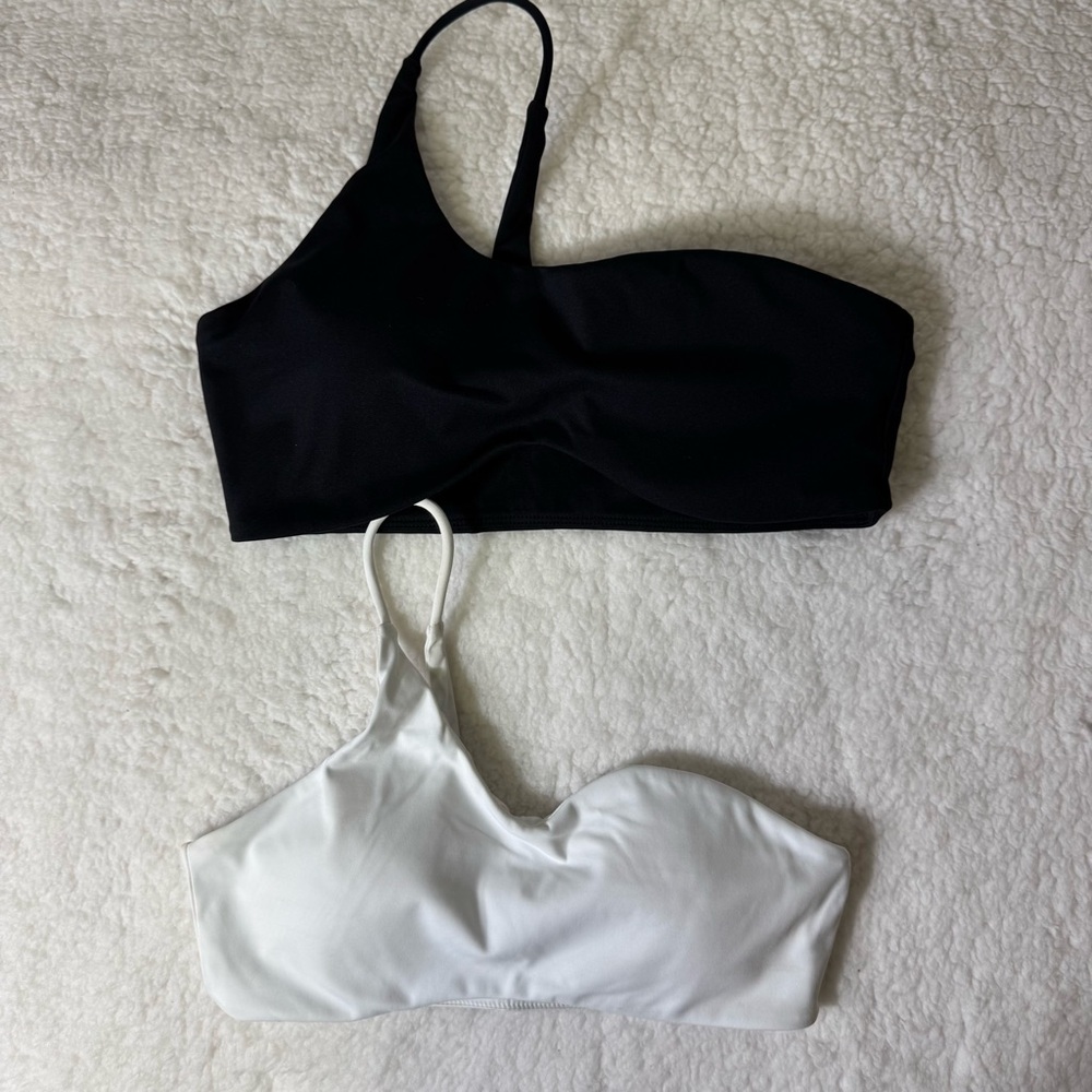2 Piece One Shoulder Sports Bra Bundle Small Black White Minimalist‎